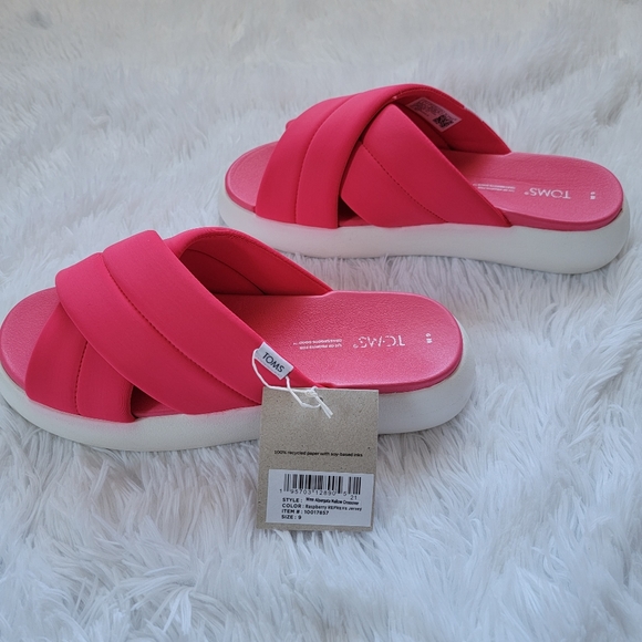 🔥SALE🔥 TOMS Women's, Alpargata Crossover Hot Pink Sandal size 8.5 - Picture 6 of 10